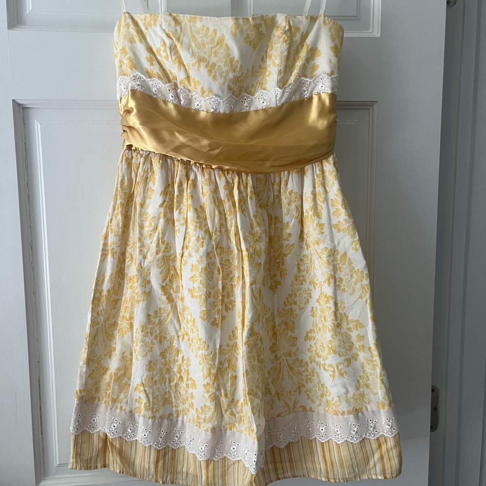 Charlotte Russe Yellow and White Kids Formal Dress